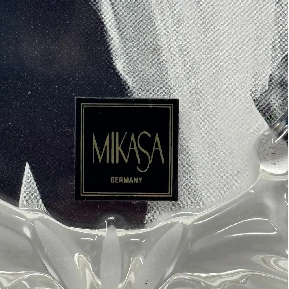 Vintage 90s Mikasa Glass Picture Frame 5x7 Oval Floral Stand 8x6